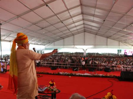 જ્વેલરી વિશ્વમાં સ્થાન બનાવવાનો ધ્યેય હોવો જોઇએ