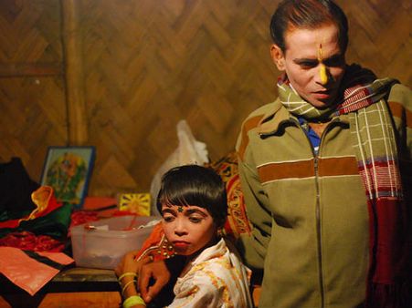 બાનાબિબિ પરફોર્મન્સ