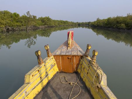 બોટ થકી પ્રવાસ