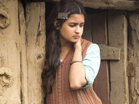 ટ્વિસ્ટ્સ-ટર્ન્સથી ભરપૂર ફિલ્મ