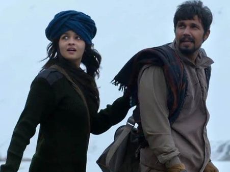 Preview With Pics : ટ્વિસ્ટ્સ અને ટર્ન્સથી ભરપૂર હાઈવે!