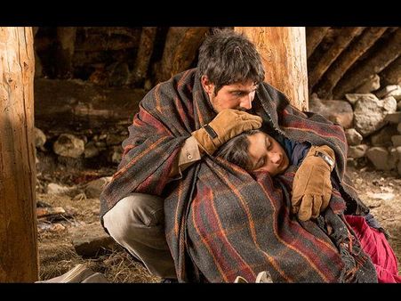 વિરોધાભાસ છતાં સુંદર યુગલ