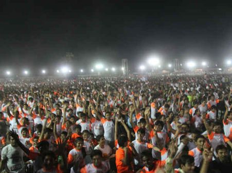 સુરત નાઇટ મેરેથોન સુરત નાઇટ મેરેથોન