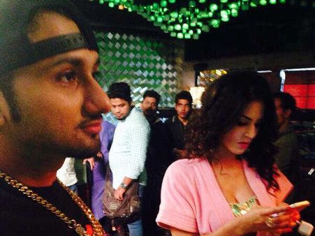 માર્ચમાં રિલીઝ