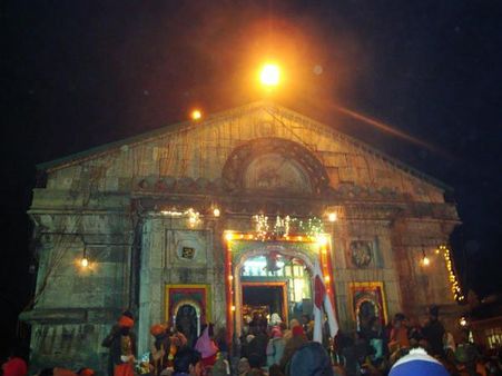 રાત્રીનો નજારો