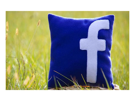 ફેસબુક પીલો
