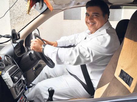 રામ કપૂર : પોતાના બાળકો અને પત્નીને ખુશ કરવા માટે ભટકી ગયેલો પતિ