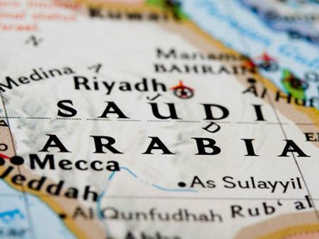 સાઉદી અરબમાં પાંચ ભારતીયોને જીવતા દાટી દિધા