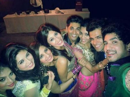 શૂટિંગમાં વ્યસ્ત