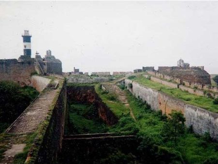 કિલ્લાનું અંદરનું દ્રશ્ય