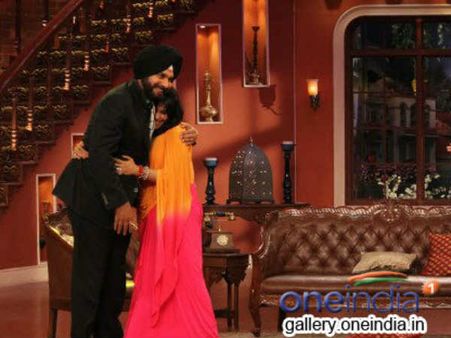 કૉમેડી નાઇટ્સ વિથ કપિલમાં રાગિણી એમએમએસ 2નું પ્રમોશન