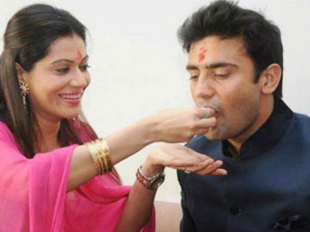 Pics : સંગ્રામના પગલે ‘સંગ્રામમુક્ત’ થઈ પાયલ!