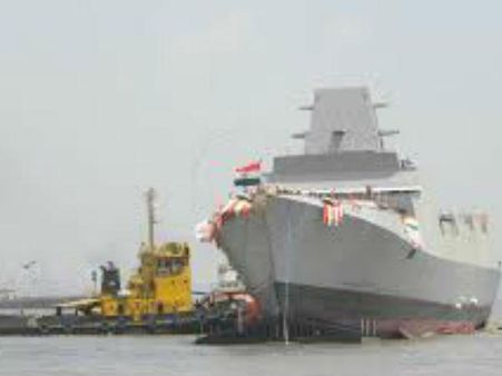 INS કલકત્તા સબમરીનમાં બ્લાસ્ટ, નૌસેના કમાન્ડરનું મોત