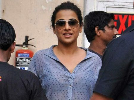 સામાન્યતઃ સાડી