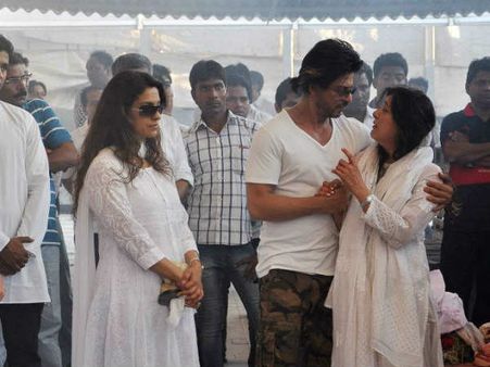 જુહીના ભાઈ બૉબી ચાવલાનું નિધન