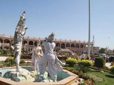 સુંદર ગાર્ડન