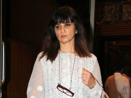 બૉબી ચાવલાના બેસણામાં બૉલીવુડ બૉબી ચાવલાના બેસણામાં બૉલીવુડ