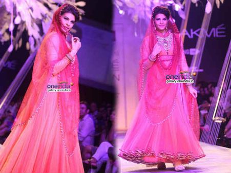 લૅક્મે ફૅશન વીક સમર રિસોર્ટ 2014 લૅક્મે ફૅશન વીક સમર રિસોર્ટ 2014