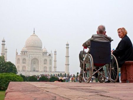 પ્રવાસી 