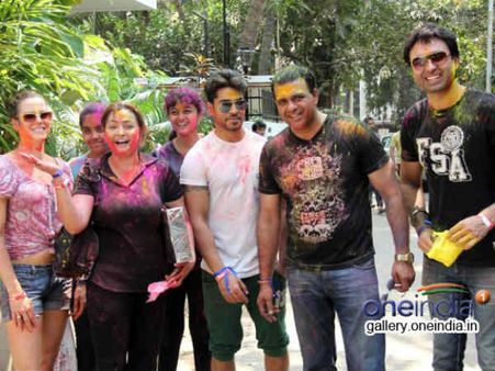 શબાના-જાવેદના ઘરે હોળી સમરાંગણ