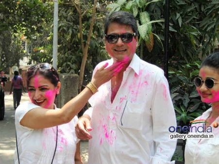 શબાના-જાવેદના ઘરે હોળી સમરાંગણ