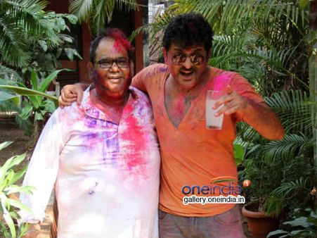 શબાના-જાવેદના ઘરે હોળી સમરાંગણ