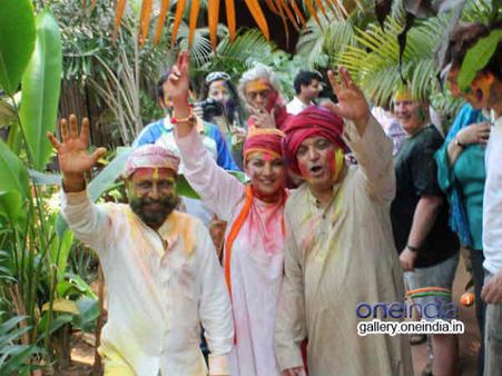 શબાના-જાવેદના ઘરે હોળી સમરાંગણ