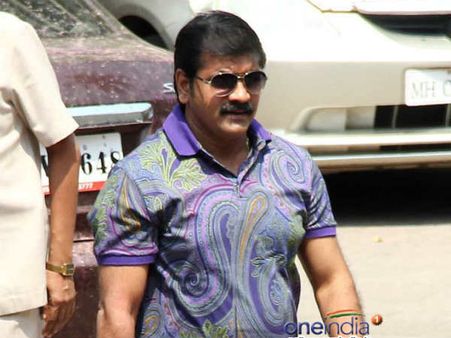 સંજય ગુપ્તાના ઘરે હોળીની ઉજવણી