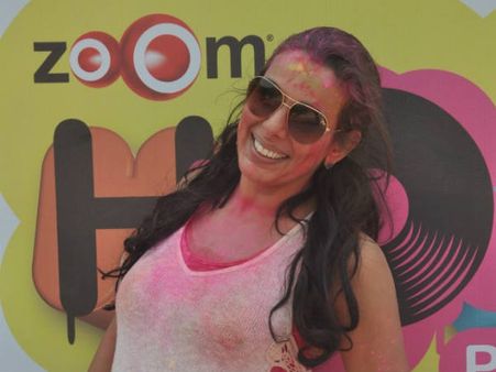 ઝૂમ હોળી પાર્ટી