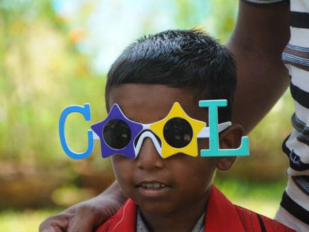 કૅંસરગ્રસ્ત બાળકો સાથે હોળી ઉજવતાં તારા શર્મા