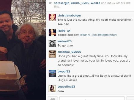 80 વર્ષના માજીએ સોશિયલ નેટવર્કિંગમાં મચાવી ધૂમ