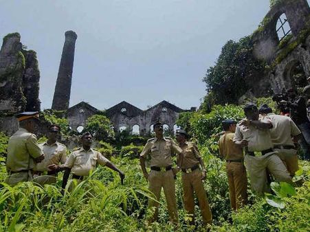 શક્તિ મિલ: નશાખોરો અને બદમાશોનો અડ્ડો 