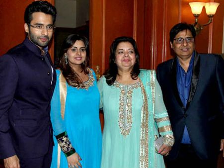 વાસુ ભાગનાની પરિવાર