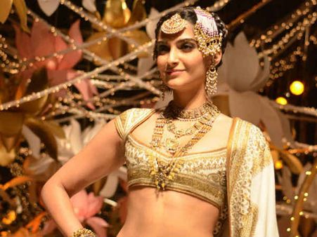 હવે ડોલી ઉઠશે સોનમની!!! તસવીરો સાથે જુઓ આવનારી ફિલ્મો