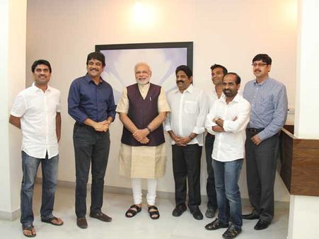 નરેન્દ્ર મોદી સાથે નાગાર્જુનની મુલાકાત
