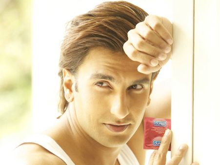 Pics : સન્નીના માર્ગે રણવીર, હવે કન્ડોમ વેચશે, ‘આ તો સમાજ સેવા છે’