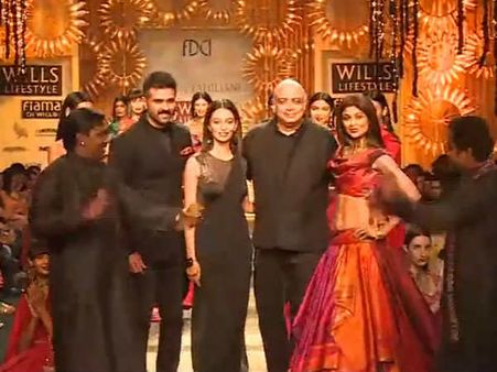 અભિનય ક્ષેત્રે ઇંતેજાર