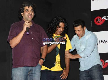 કોણ કહે છે જય હો ફ્લૉપ થઈ