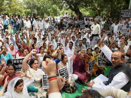 વોટમાં ત્રણ ટકાનો ઘટાડો 