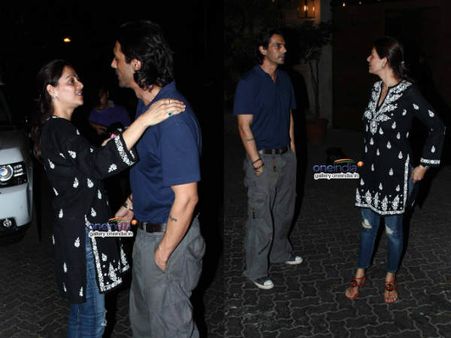 ખુશખુશાલ જોડી