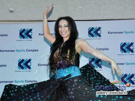 શાંતિ ડાયનામાઇટનો ડાયનામાઇટ ડાન્સ