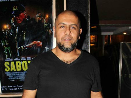 યલો સ્પેશિયલ સ્ક્રીનિંગ