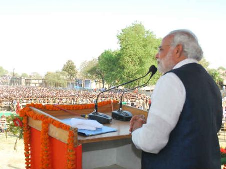 સરકાર મજબૂત હોવી જોઇએ