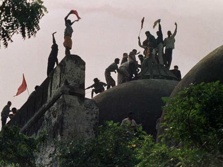 બાબરી ધ્વંસ પૂર્વનિયોજિત; અડવાણી, નરસિંહ રાવને હતી જાણ : કોબ્રાપોસ્ટ