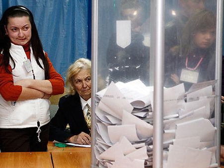 ગુપ્ત મતદાનના સિદ્ધાંતોથી વિપરીત