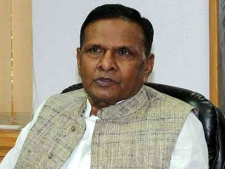 મોદી અને અમિત શાહના યુપીમાં પ્રવેશ પર પાબંધી લગાવવી જોઇએ: બેની