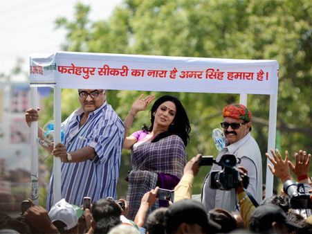 બપ્પીદાએ નોંધાવી ઉમેદવારી, અનિલ કપૂર કિરણ ખેરની પડખે