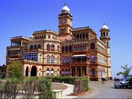 રોયલ ઓએસિસ