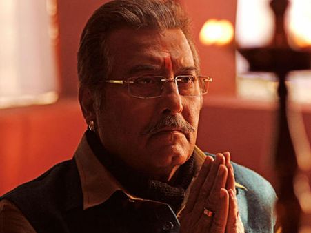 વિનોદ ખન્ના વ્યસ્ત વિનોદ ખન્ના વ્યસ્ત