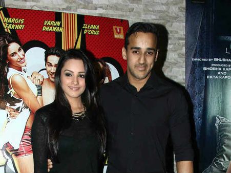 એકતાની હીરો-રાગિણી સક્સેસ પાર્ટી